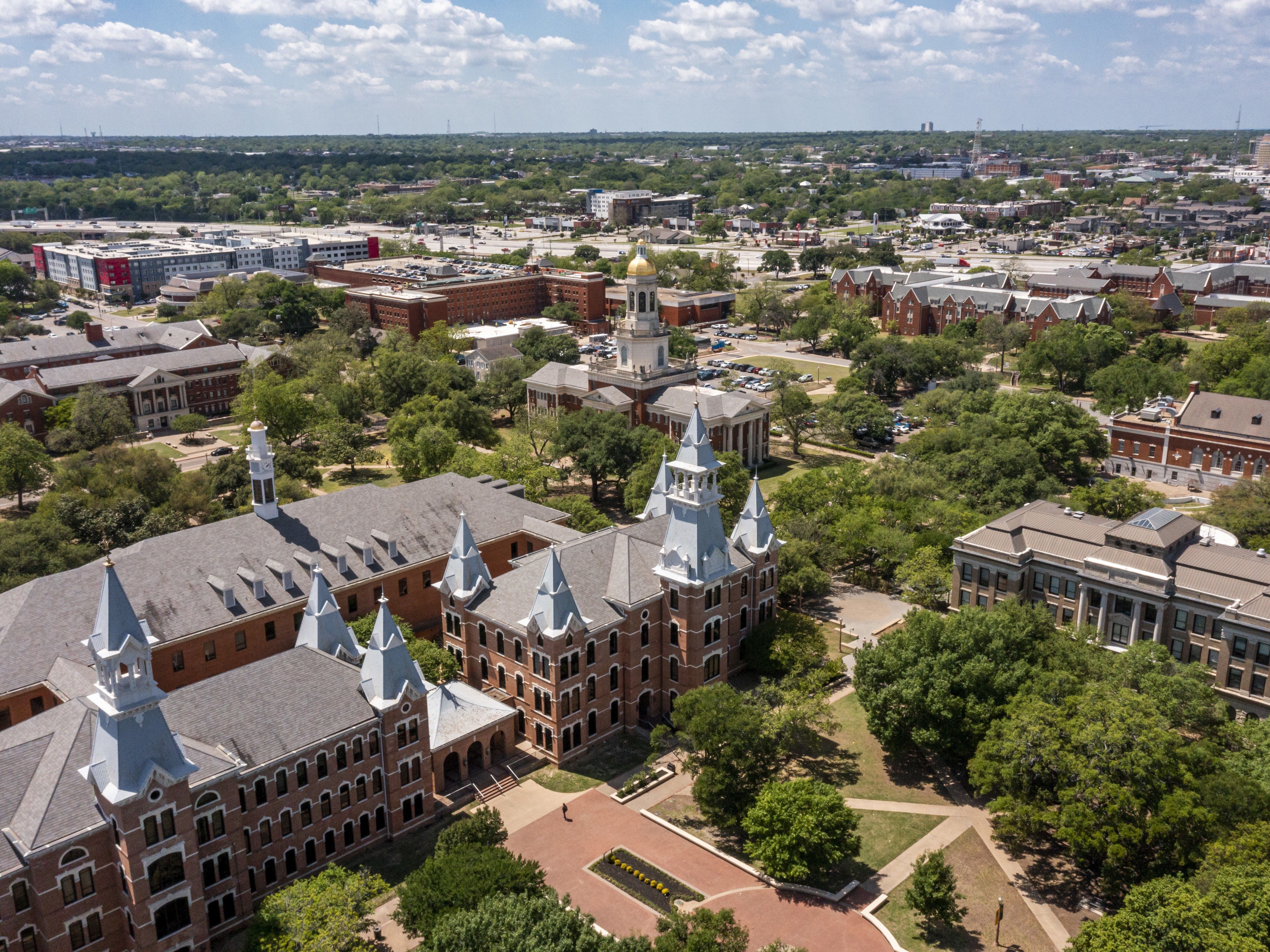 Flyover photo of the Baylor University campus