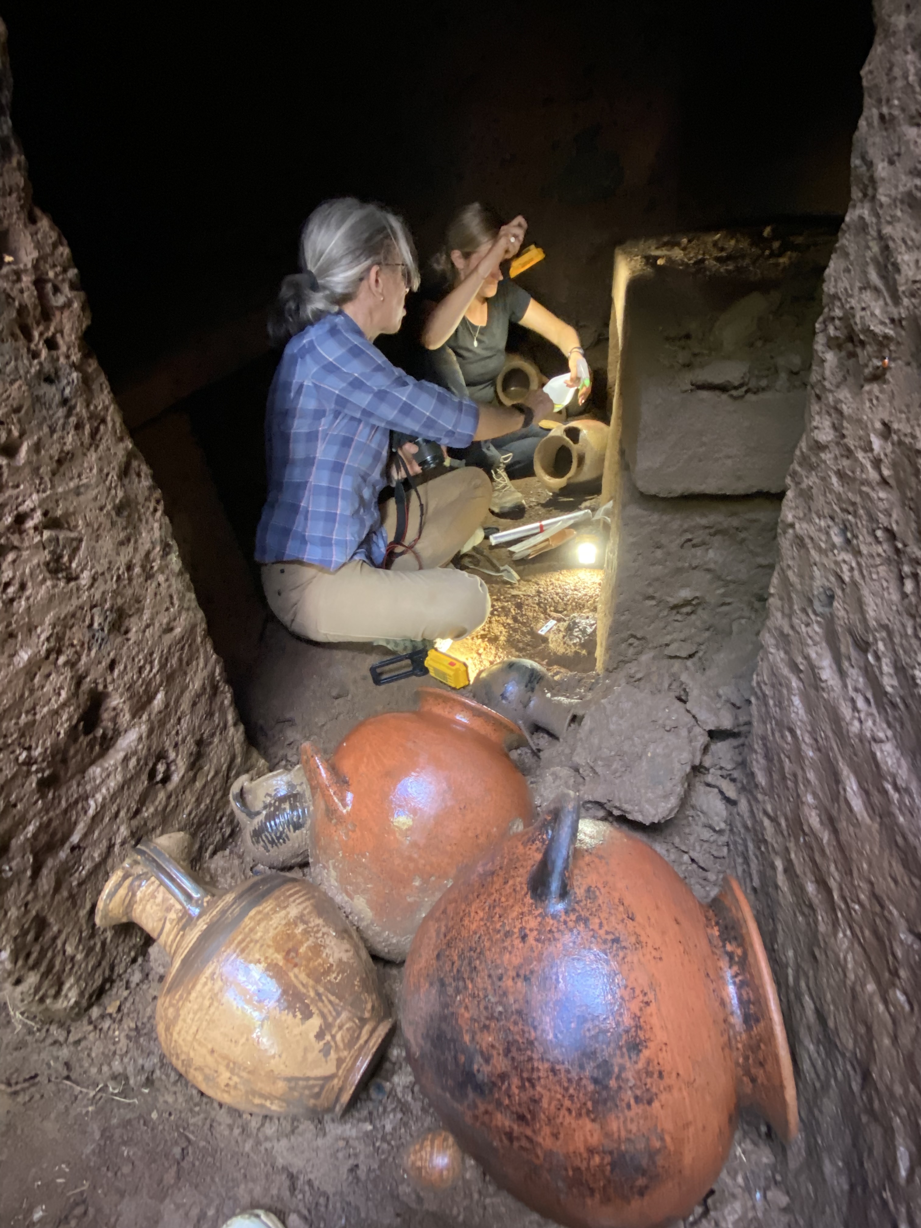 Jamie Aprile in 7th century BC Etruscan tomb