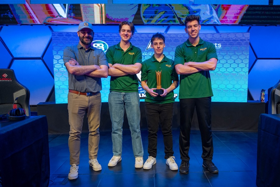 Esports Championship group photo 
