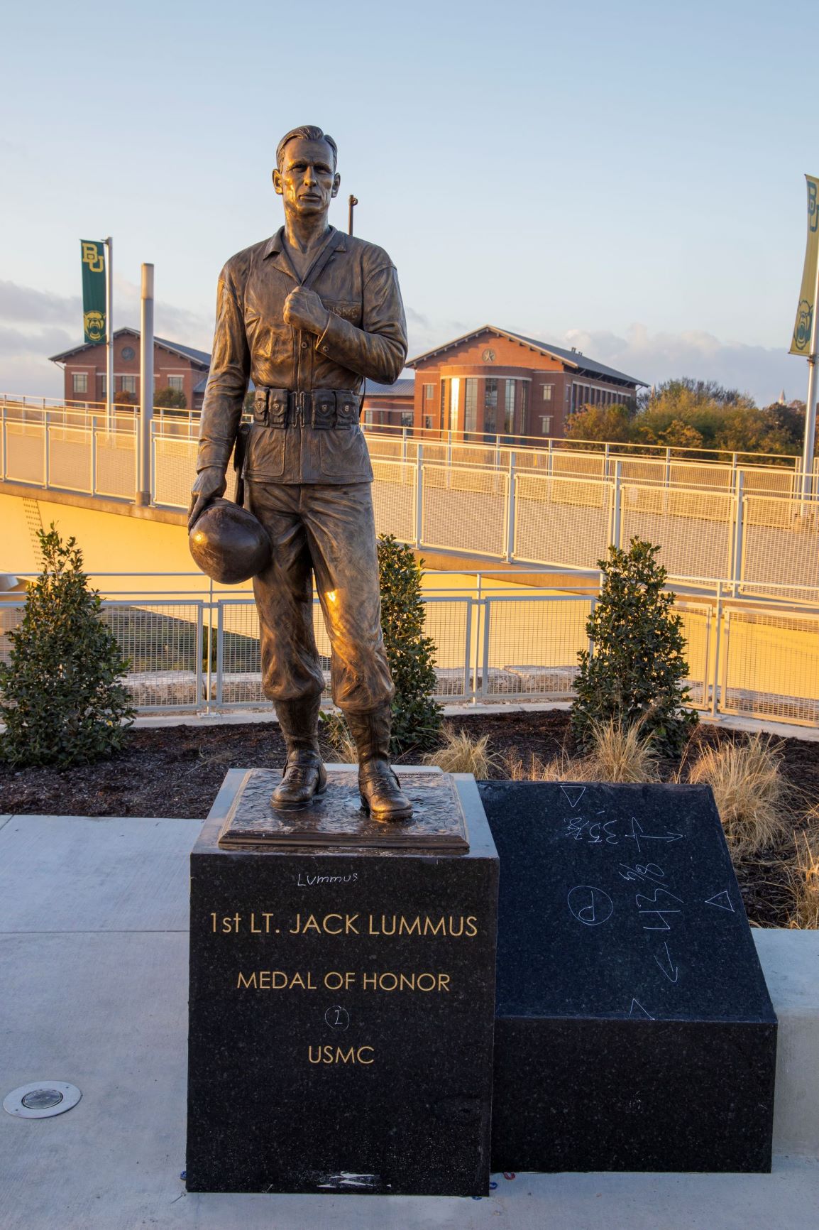 Medal of Honor Statue 1st Lt. Jack Lummus Jr.