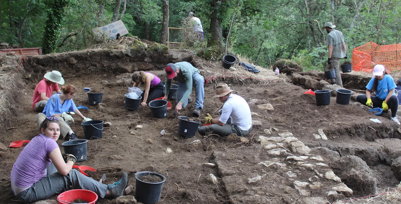  San Giuliano Archaeological Research Project 