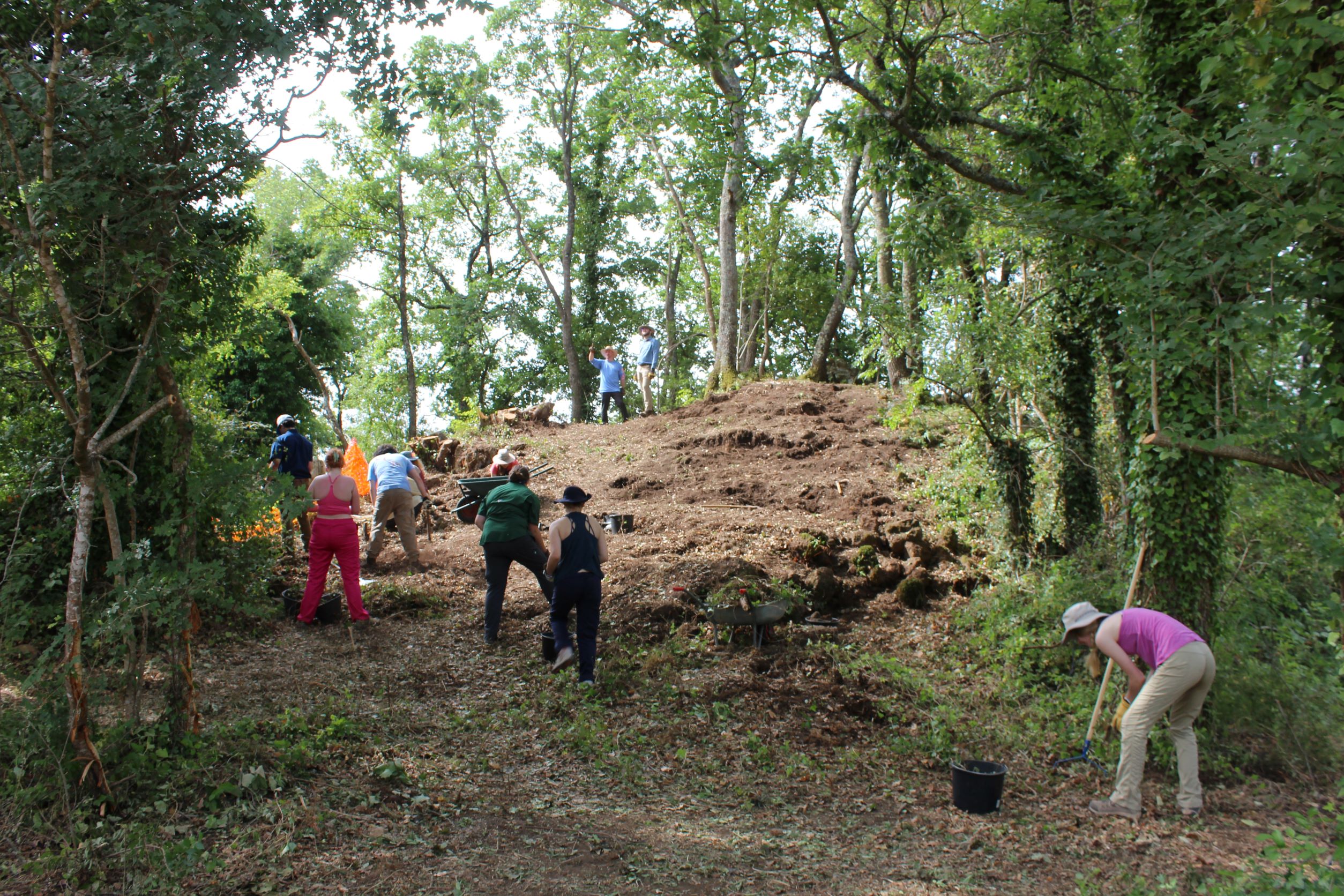  San Giuliano Archaeological Research Project 4