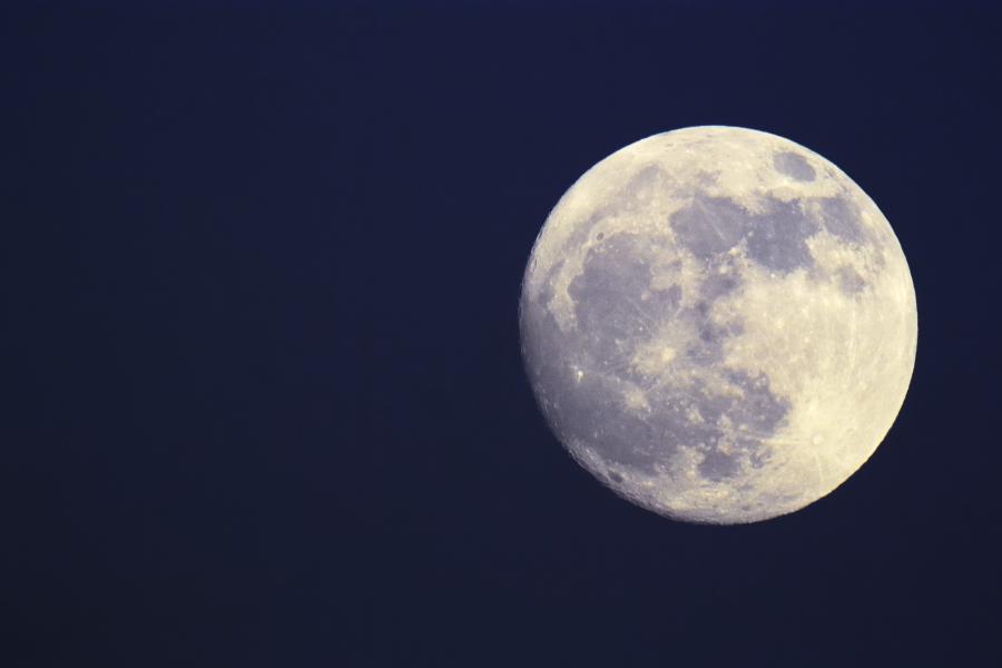 Picture of the full moon