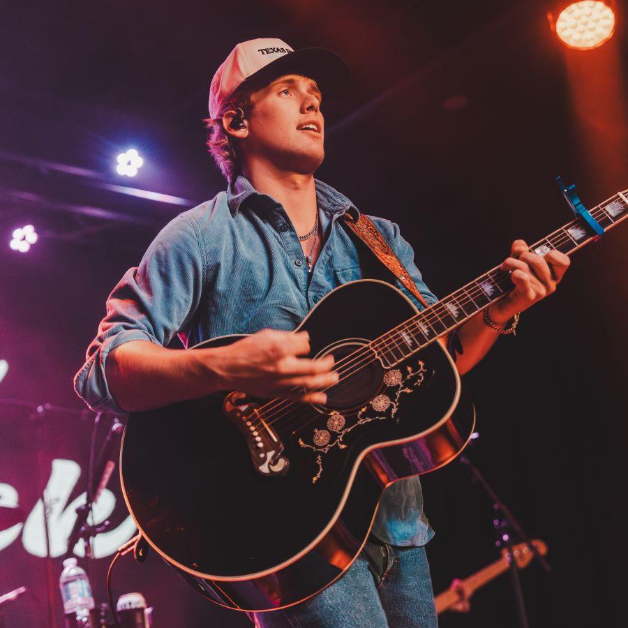 Willie Nelson & Family, Hudson Westbrook Officially SOLD OUT at Baylor! | Media and Public Relations