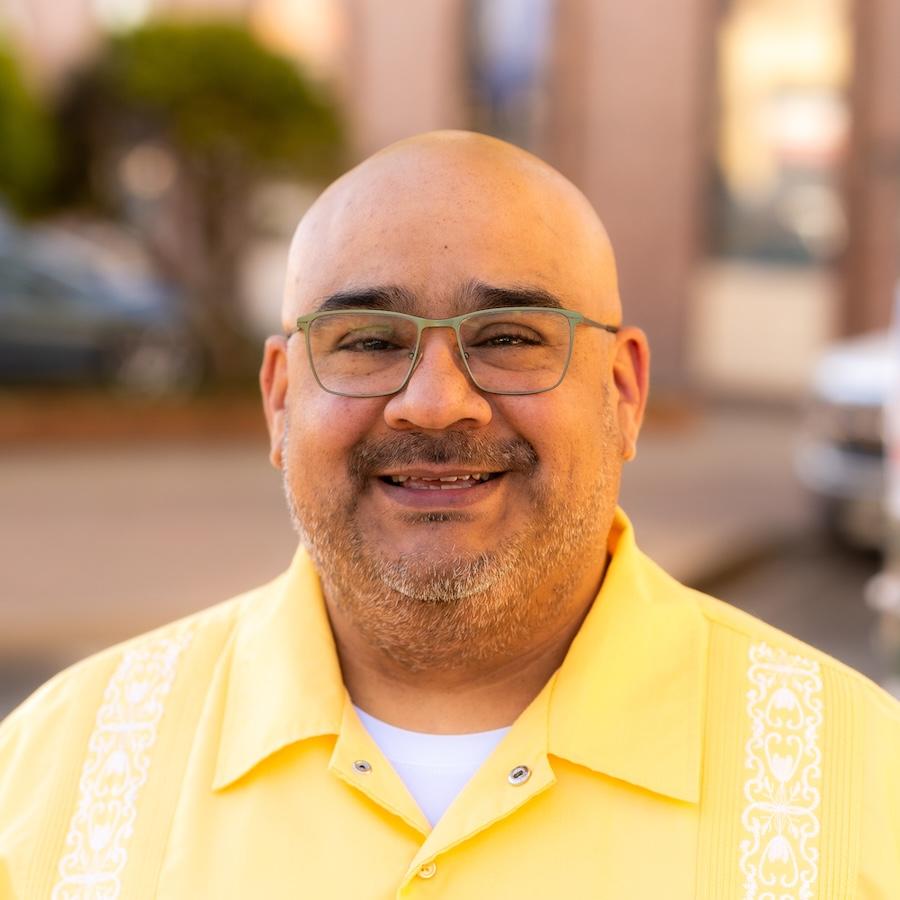 Mito Diaz-Espinoza