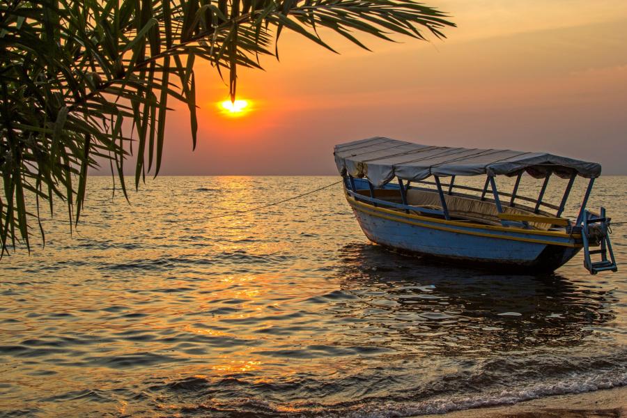 Photo of a boat on the water in Lake Victoria